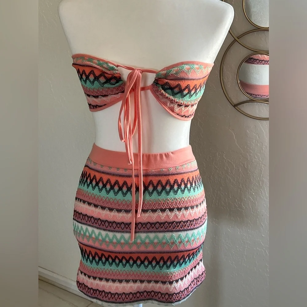 SHEIN ICON Chevron Print Halter Top & Bodycon Skirt